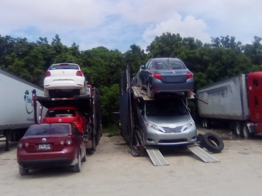 TRASLADO DE VEHICULOS EN MADRINA